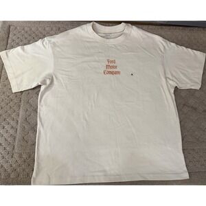 American Eagle Boxy‎ Merry Mustang Holiday Graphic T-Shirt, Medium